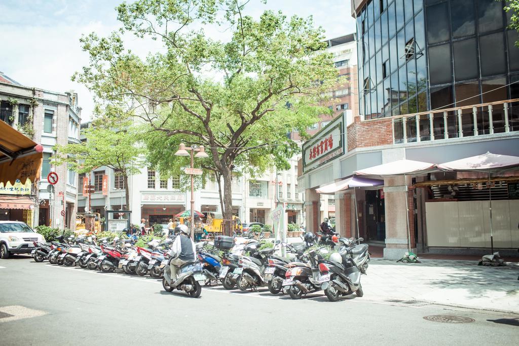 We Come Hostel Taipei Exterior photo